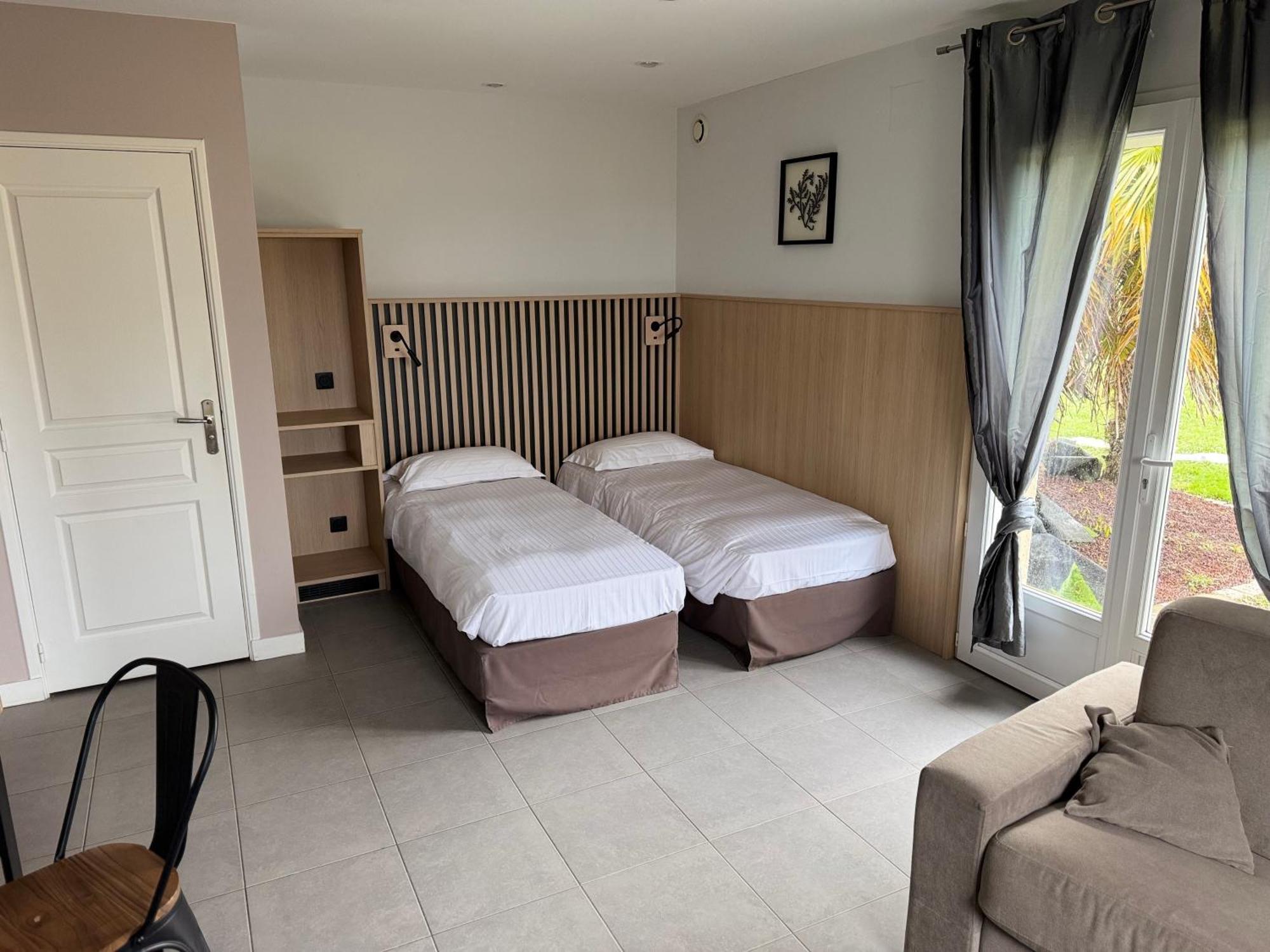 The Originals Boutique, Hotel Les Quatre Salines, Le Mont Saint-Michel Sud Roz-sur-Couesnon Exteriör bild
